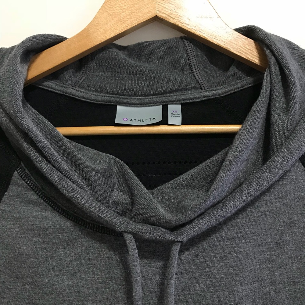 Athleta Limitless Pullover - image 2